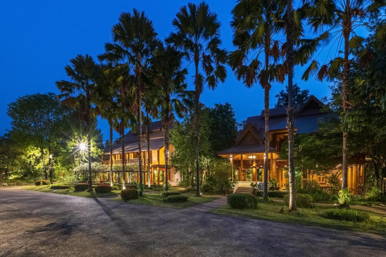 Vanasin Residence Tak Bagian luar foto